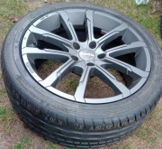 Koła, felgi z oponami Tesla S