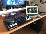 Native Instruments Traktor S2 MK3