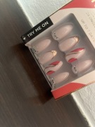 Sztuczne paznokcie tipsy