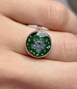 Pierścionek z niezapominajką