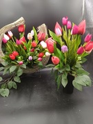 Komplet nagrobny  -kompozyca w półksiężycu 