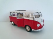 Welly 1963 Vw Volkswagen T1 Bus no.22095 Czerwony 1:24