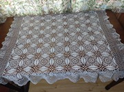 Szydełkowy obrus 100x100