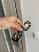 Okulary przeciwsłoneczne w stylu V