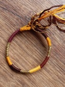 Ręcznie robiona pleciona bransoletka.Stylowa. Prosta. Piękna. 