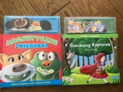 Książki magnetyczne Zwierzaki Czerwony Kapturek z magnesami