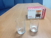 Zastawa stołowa, szklanki, kieliszki, sosjerki, sztućce