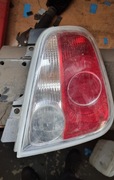 Fiat 500 prawa lampa tył