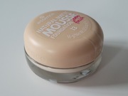 Essence Natural Matte Mousse 13 – podkład do twarzy w musie