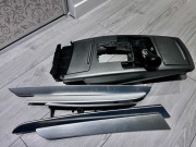 Listwy ,oraz lampy Audi a6 c6