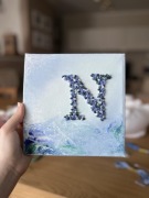 Obrazek z Haftowaną Literką - na zamówienie