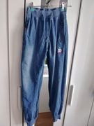 Spodnie dresowe 146-152