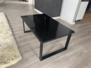 Nowy Stolik kawowy z granitu.