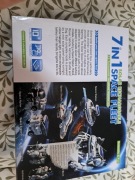 Zestaw edukacyjny 7 w 1 Solar Space Fleet - Modele na energię słoneczną