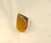 Pierścionek - Srebro i Bursztyn