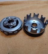 Sprzęgło z koszem do Daelim daystar 125. VL  6-tarcz