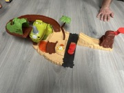 Mattel tor Cars dinozaur