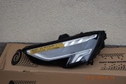 AUDI A3 LAMPA przód lewa 8Y0941033