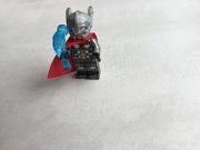 figurka thor z młotem
