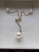 Delikatny łańcuszek z cyrkonią i perełkami BRIJU.Złoto