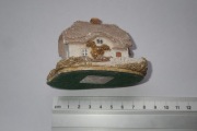 MIniaturowy domek angielski Liliput Lane Clover Cottage