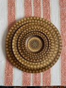 Zestaw 4 talerzy drewnianych ozdobnych vintage z PRL