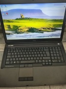 Laptop Dell 17.3 cala Intel i7 32 GB RAM dwie karty graficzne 