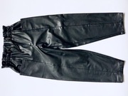 ZARA spodnie mom fit ze "skóry" r. 134 