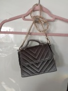 Aksamitna torebka kopertówka nowa