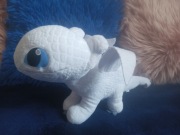 Biała Furia maskotka jak wytresować smoka dragon's 