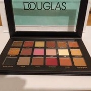 Huda Beauty Paleta Cieni Textured Shadows Rose