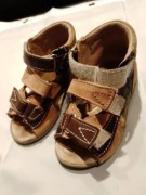 Sandałki chłopięce skórzane 22 Łukbut na rzepy brązowe
