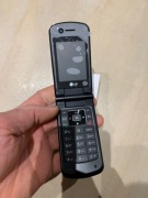 Telefon komórkowy LG U830