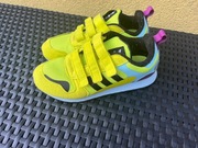 ADIDAS buty dziecięce  roz. 35