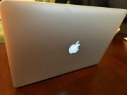 Apple Macbook Pro 16gb/500gb Retina
