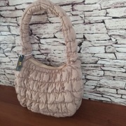 Torebka pikowana mała na ramię 