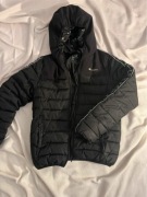 Kurtka Champion czarna puchowa chłopięca