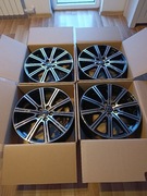 NOWE, ORYGINALNE VOLVO R18  31414658