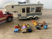 Lego auto przyczepa kempingowa 60182