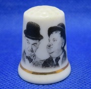 Naparstek Kolekcjonerski Porcelanowy Laurel and Hardy