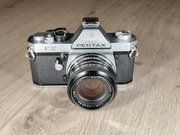 Aparat Pentax K2 z dwoma obiektywami 