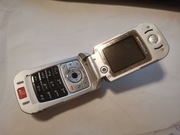 Oryginalny telefon MOTOROLA V980 KLASYK KLAPKA