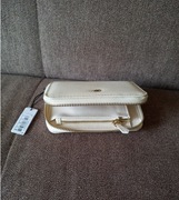 FUNKCJONALNY PORTFEL DAMSKI W KOLORZE KREMOWYM STAN BARDZO DOBRY