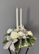 Bożonarodzeniowy stroik na stół z aniołkiem.