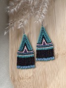 Kolczyki z japońskich koralików.