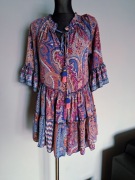 Kolorowa bluzka falbanka wzorki sztuczny jedwab 