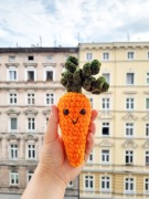 Pluszak maskotka marchewka warzywa 
