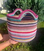 Kolorowy kosz ozdobny 