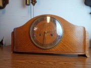 Kominkowy zegar wahadłowy Junghans 