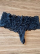 Stringi damskie używane.